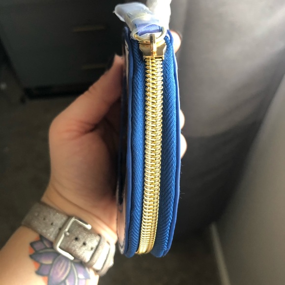 Neiman Marcus Splash-Proof Life Preserve Keychain - Picture 3 of 3